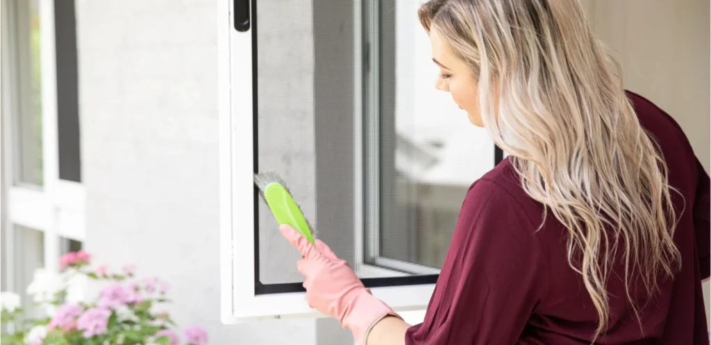 How to clean security screens